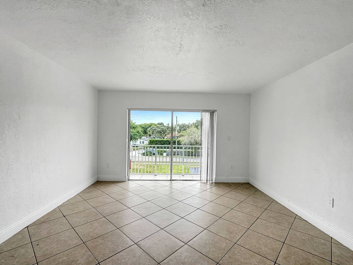 Condo for rent at 8475 SW 94th St #317E, Miami, FL 33156