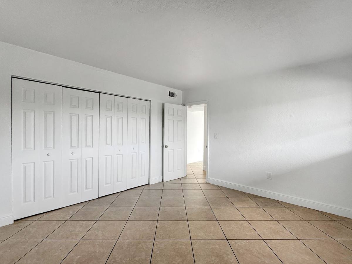 Condo for rent at 8475 SW 94th St #317E, Miami, FL 33156