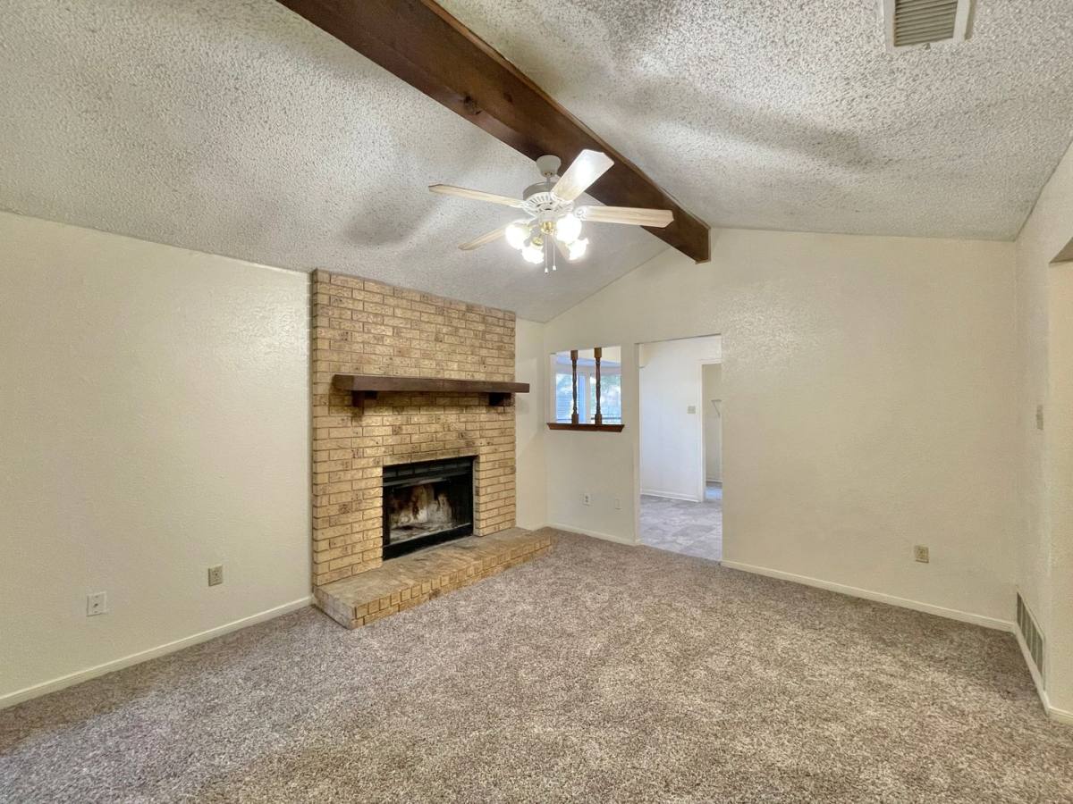 House for rent at 2402 Kirk Circle, Killeen, TX 76543