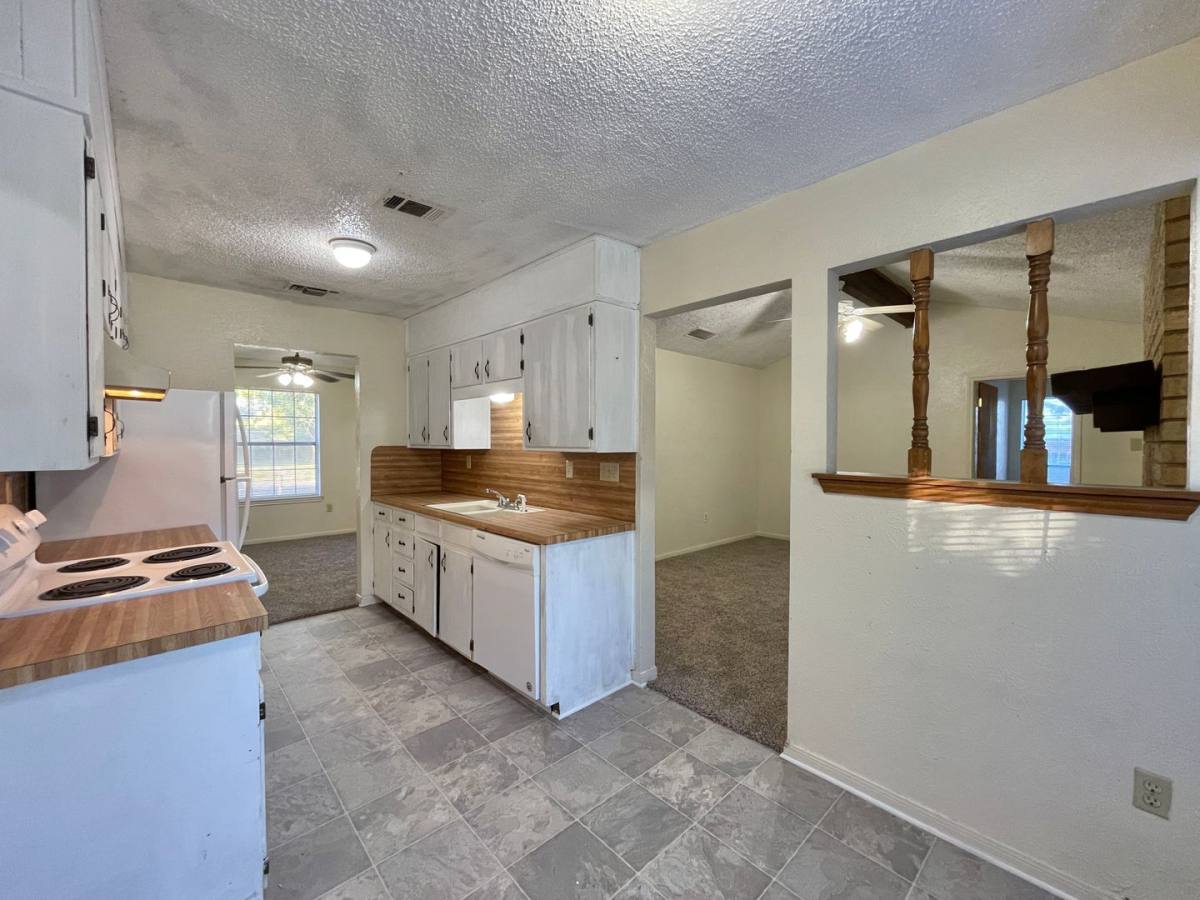House for rent at 2402 Kirk Circle, Killeen, TX 76543