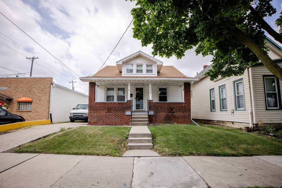House for rent at 1554 Oak St #203, Toledo, OH 43605