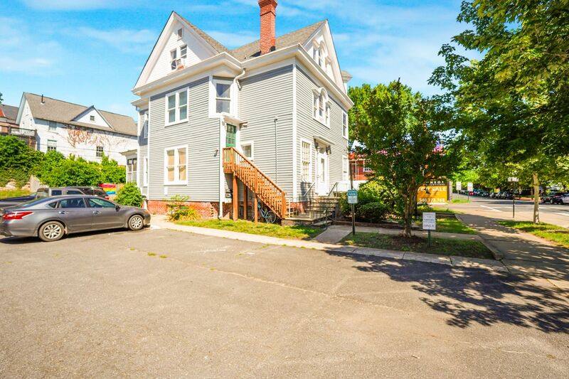 Apartment for rent at 1122 Caroline St #2, Fredericksburg, VA 22401