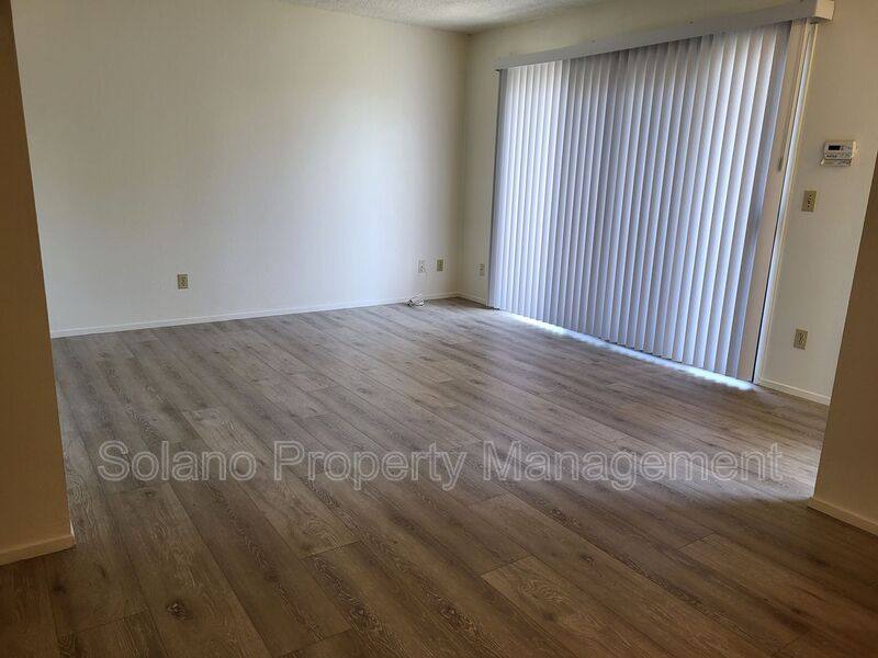 Apartment for rent at 818 E Tabor Ave #8, Fairfield, CA 94533
