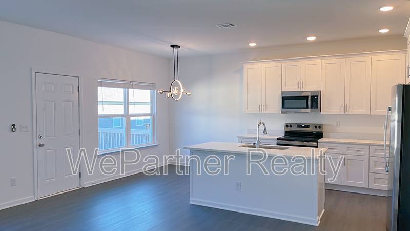 Townhouse for rent at 31 Sandstone Dr, Jasper, GA 30143