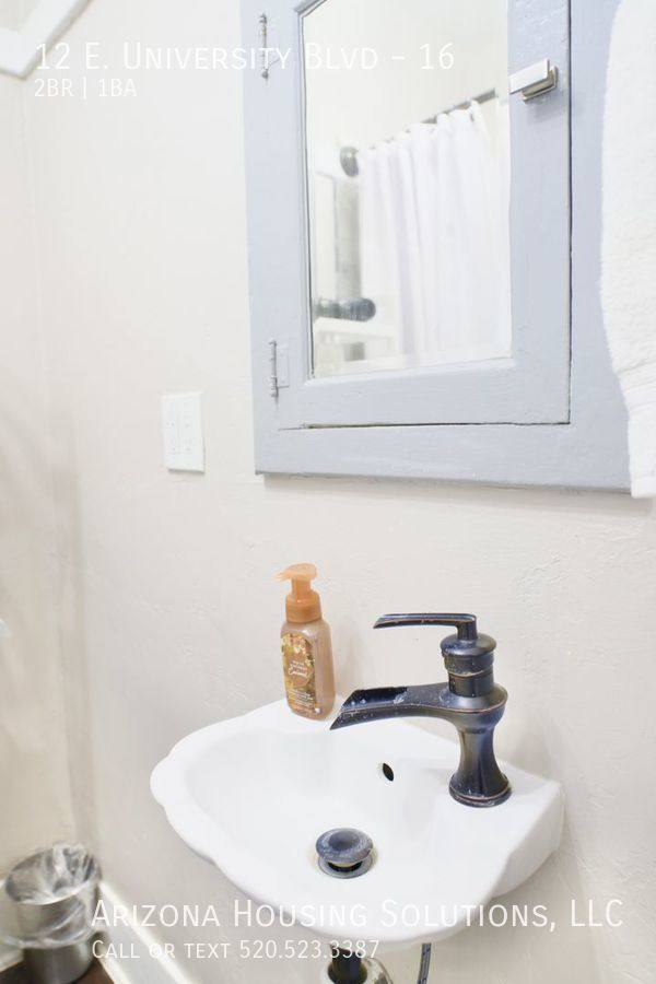 Apartment for rent at 12 E University Blvd, Tucson, AZ 85705
