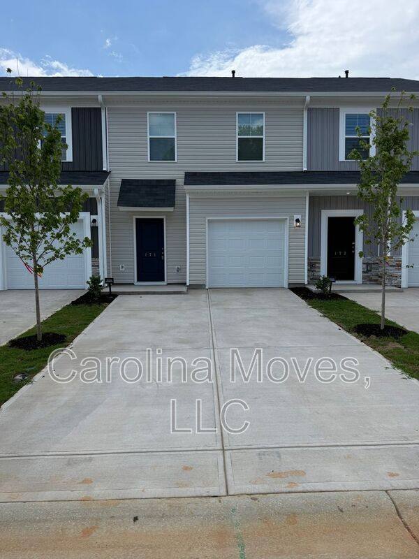 House for rent at 171 Randwick Lane, Greer, SC 29651