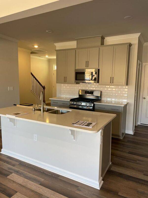 Townhouse for rent at 5019 Arkose Dr, Raleigh, NC 27610
