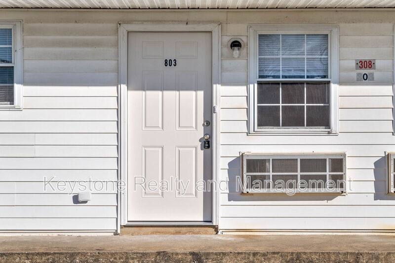 Apartment for rent at 308 Thompsonville Lane #803, Oak Grove, KY 42262
