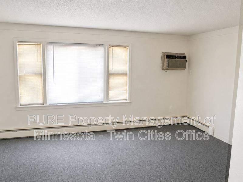 Apartment for rent at 840 Beech St #2, Saint Paul, MN 55106