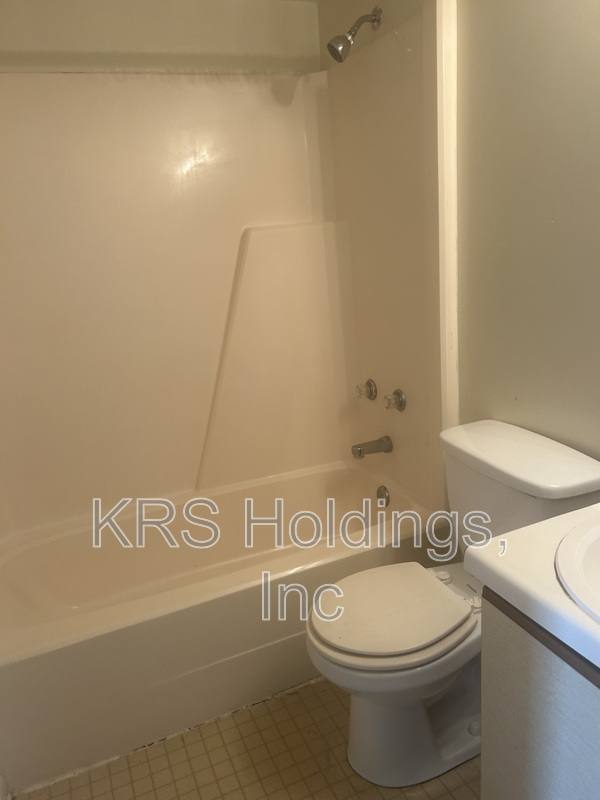 Condo for rent at 1384B Hunters Ridge, Harrisonburg, VA 22801