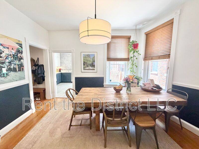 Townhouse for rent at 420 Q St NW, Washington, DC 20001
