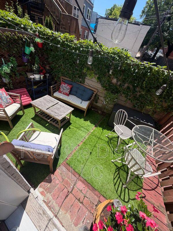 Townhouse for rent at 420 Q St NW, Washington, DC 20001