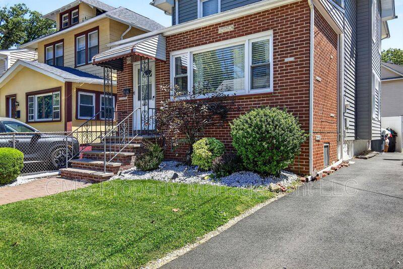 House for rent at 139 Dalton St, Roselle Park, NJ 07204