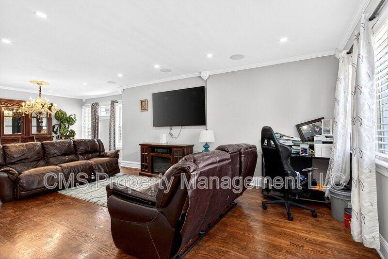 House for rent at 139 Dalton St, Roselle Park, NJ 07204