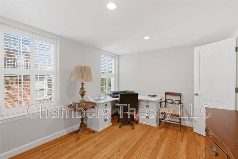 House for rent at 6238 27th St N, Arlington, VA 22207