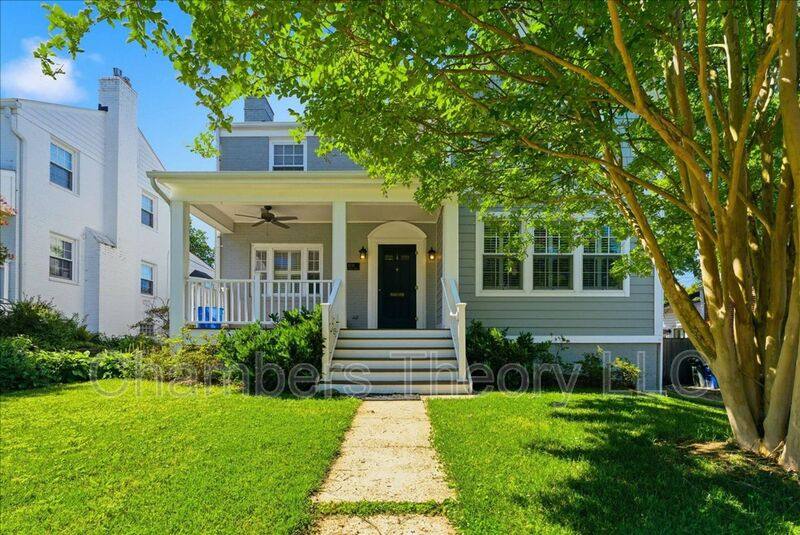 House for rent at 6238 27th St N, Arlington, VA 22207