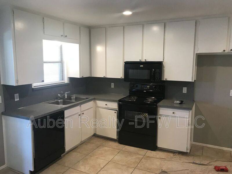 Apartment for rent at 509 S Beverly St #3, Crowley, TX 76036