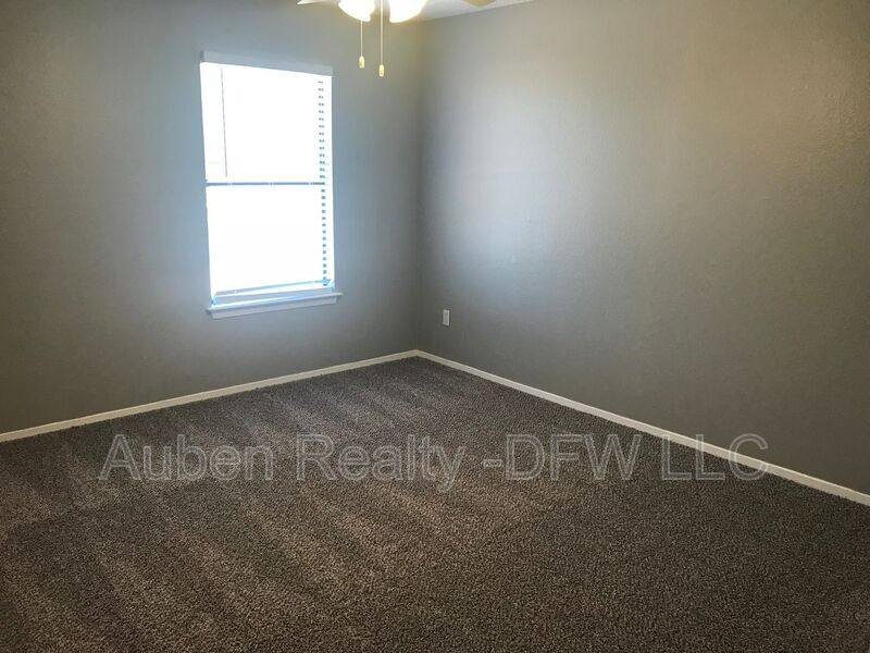 Apartment for rent at 509 S Beverly St #3, Crowley, TX 76036