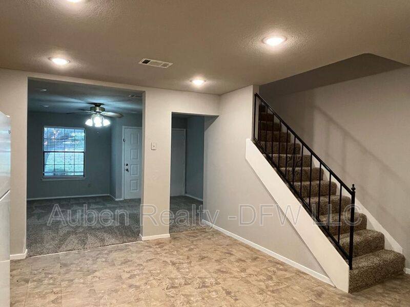 Apartment for rent at 509 S Beverly St #3, Crowley, TX 76036