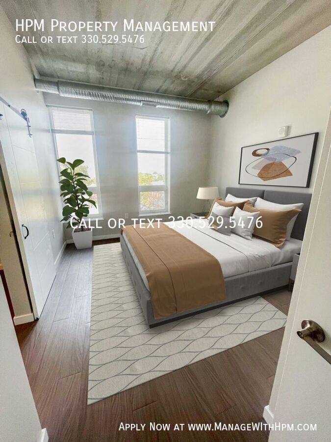 Apartment for rent at 3219 Detroit Ave, Cleveland, OH 44113