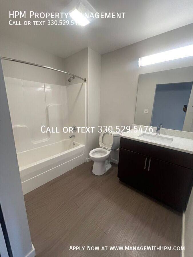 Apartment for rent at 3219 Detroit Ave, Cleveland, OH 44113