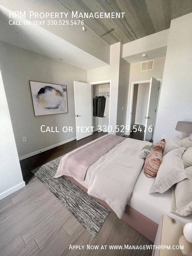 Apartment for rent at 3219 Detroit Ave, Cleveland, OH 44113