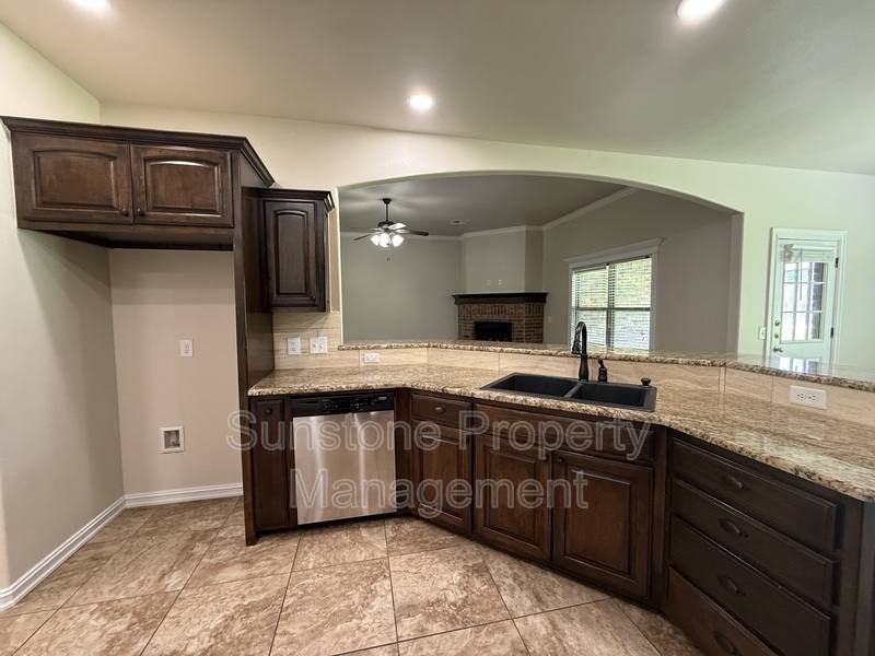 House for rent at 9307 N 95th E Ave, Owasso, OK 74055