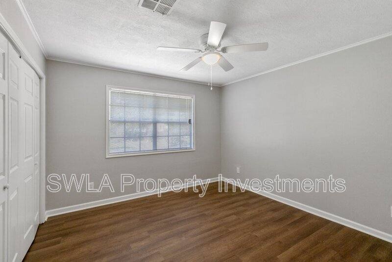 House for rent at 5921 Bennie Lane, Lake Charles, LA 70605