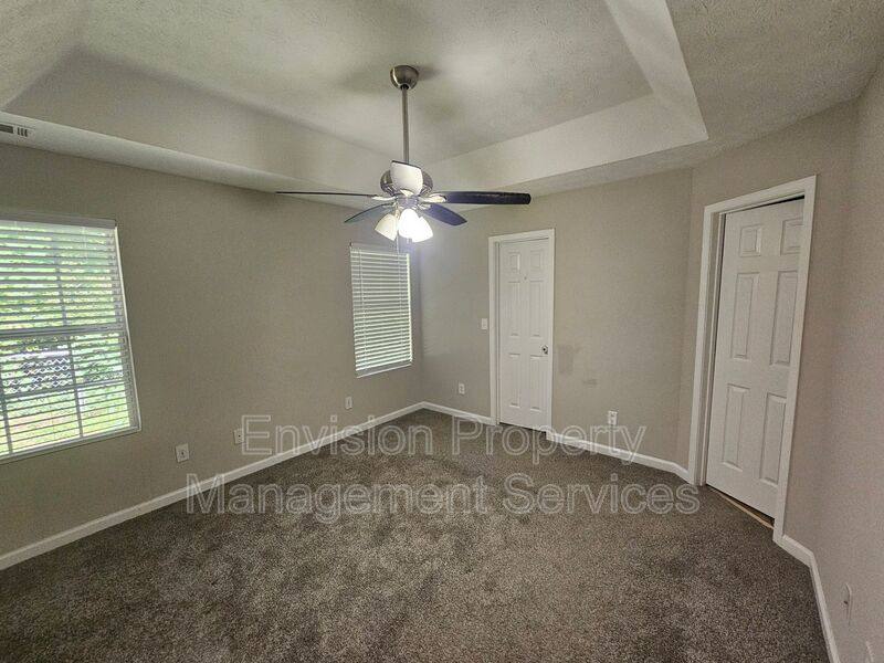 House for rent at 479 Lakeshore Dr, Stockbridge, GA 30281