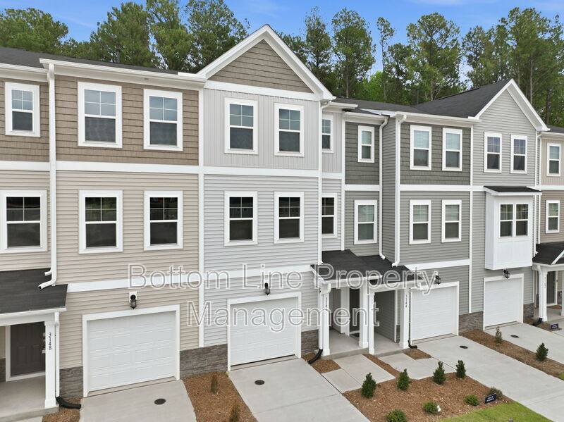 Townhouse for rent at 3146 Gypsum Dr, Durham, NC 27703