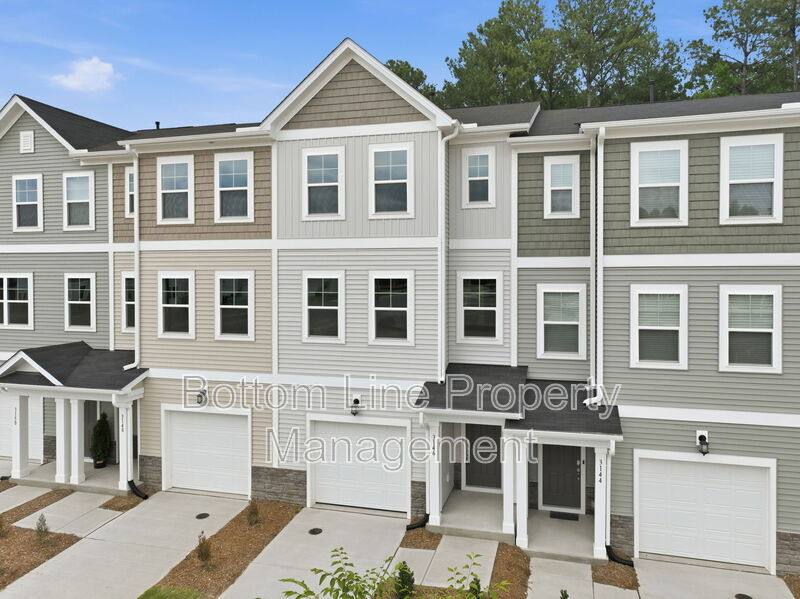 Townhouse for rent at 3146 Gypsum Dr, Durham, NC 27703