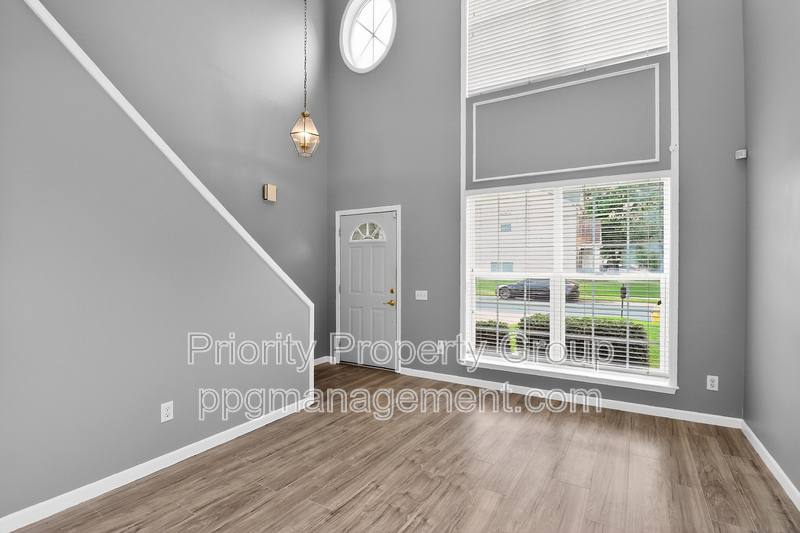 House for rent at 2005 McKenzie Creek Dr, Charlotte, NC 28270