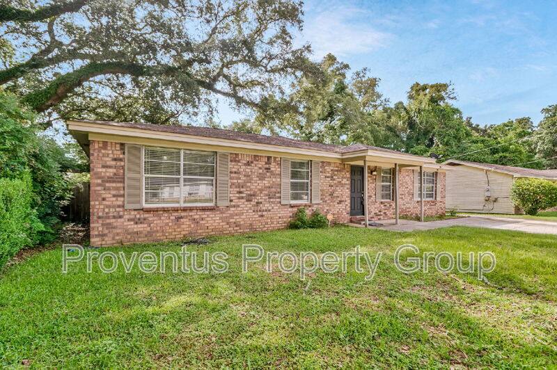 House for rent at 3214 Palmdale Ave, Pensacola, FL 32526