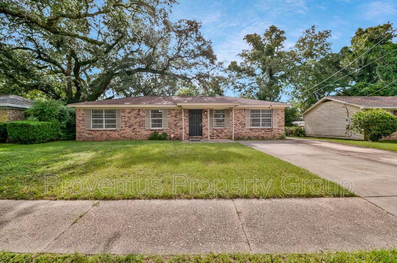 House for rent at 3214 Palmdale Ave, Pensacola, FL 32526