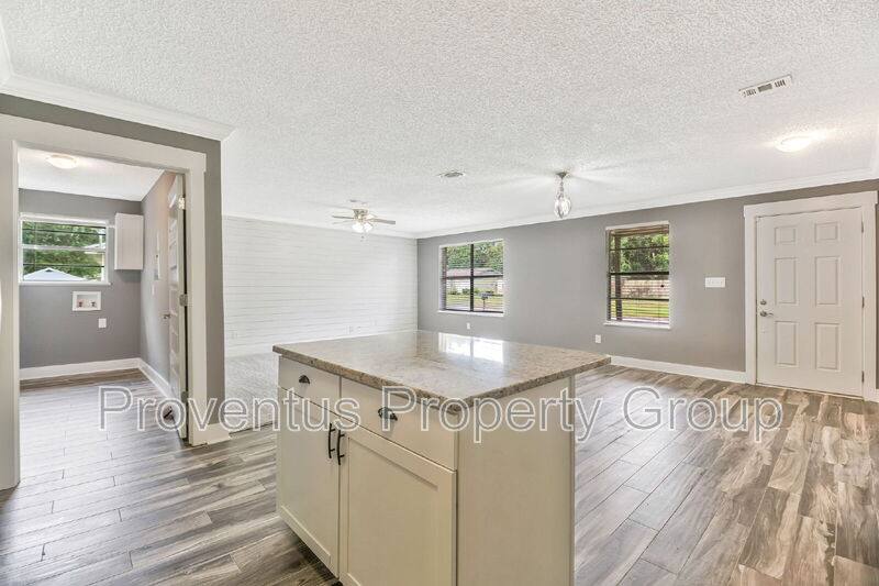 House for rent at 3214 Palmdale Ave, Pensacola, FL 32526
