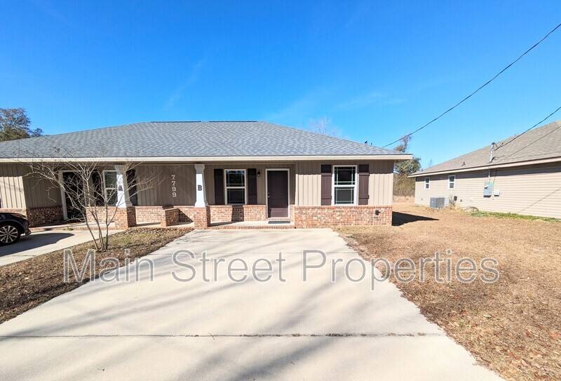Apartment for rent at 7799 Ira Dr #B, Pensacola, FL 32514