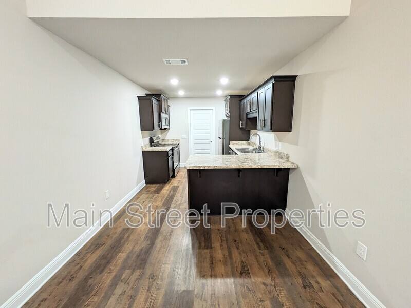 Apartment for rent at 7799 Ira Dr #B, Pensacola, FL 32514
