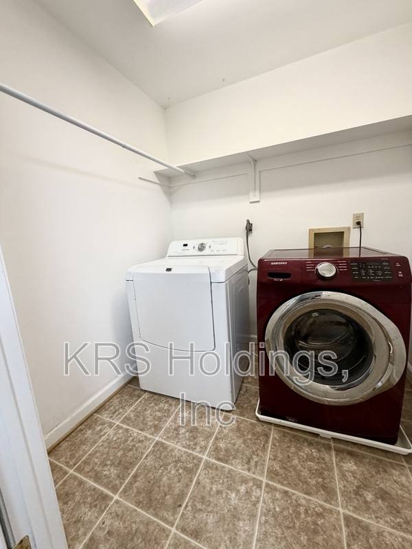 Townhouse for rent at 2316 Finch Court, Charlottesville, VA 22911