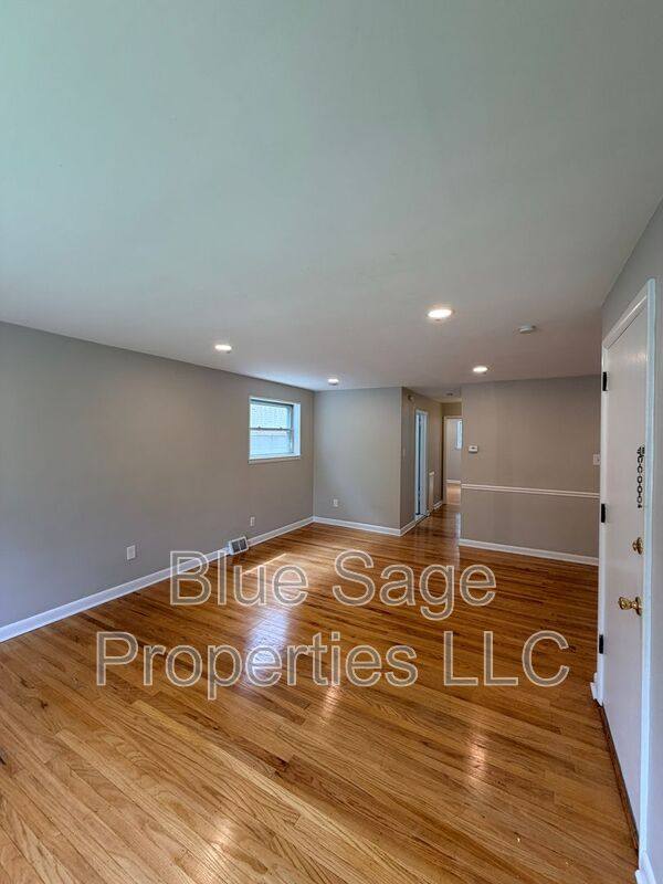 Apartment for rent at 4424 Bloomfield Ave #A, Drexel Hill, PA 19026