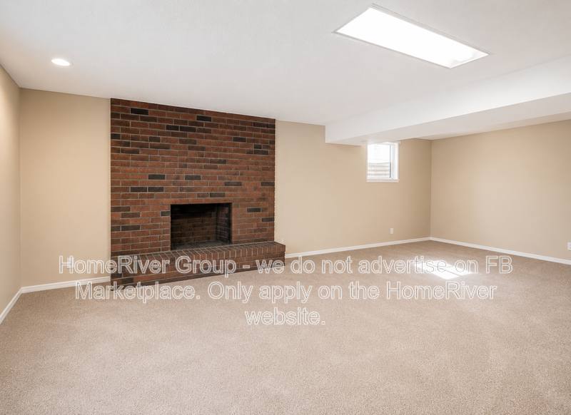 House for rent at 1609 SW 20th St, Blue Springs, MO 64015