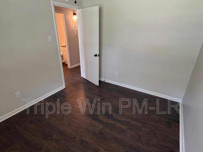 House for rent at 8 Glendale Dr, Little Rock, AR 72209