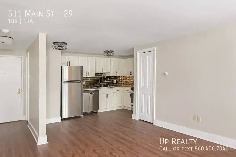 Apartment for rent at 511 Main St, West Haven, CT 06516