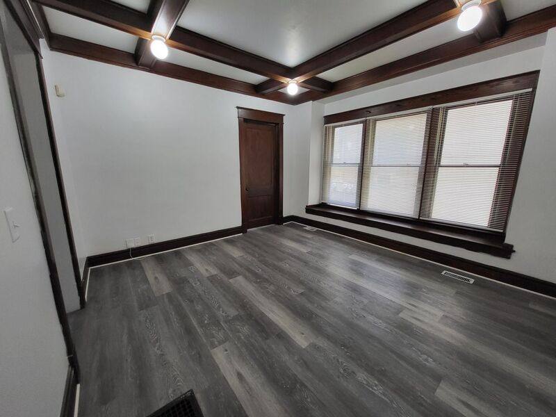 Apartment for rent at 523 W Maple Ave #1A, Independence, MO 64050