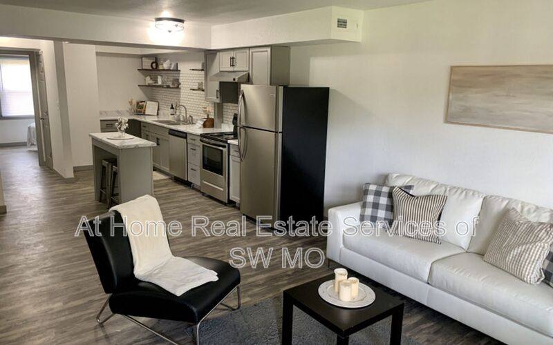 Apartment for rent at 1438 E Elm #18, Springfield, MO 65802