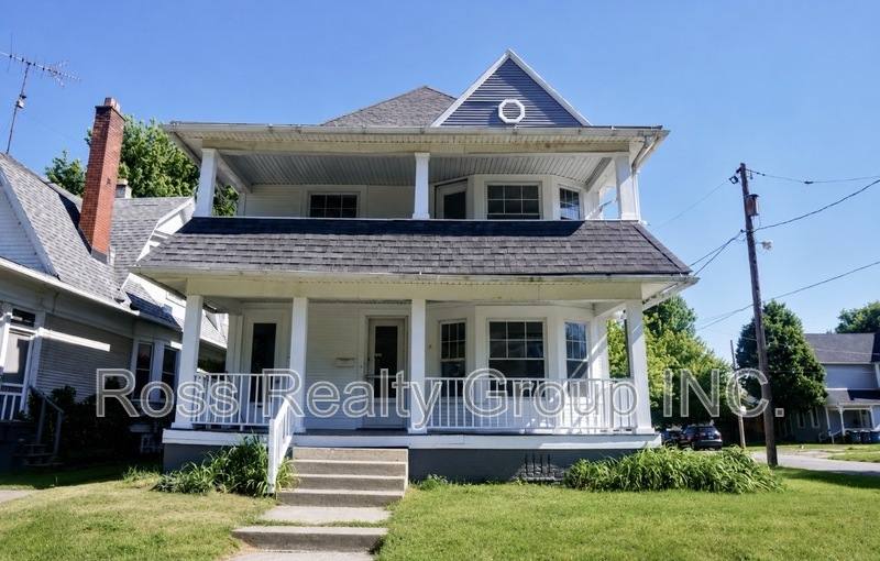 Apartment for rent at 702 Boalt #DOWNSTAIRS, Toledo, OH 43609