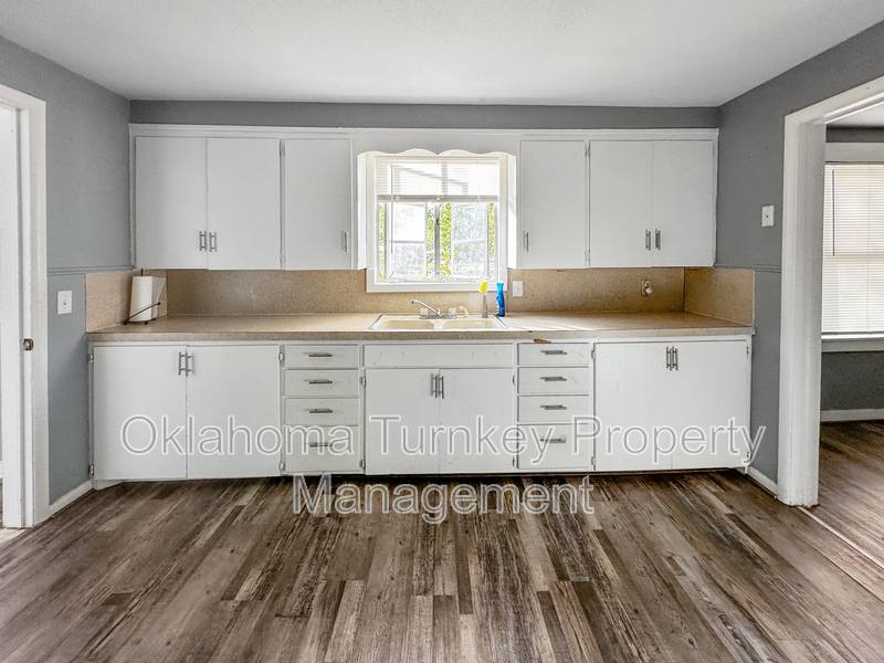 House for rent at 1104 W 8th St, Okmulgee, OK 74447