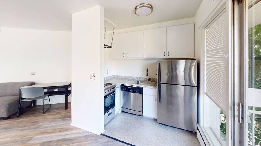 Apartment for rent at 406 Packard, Ann Arbor, MI 48104