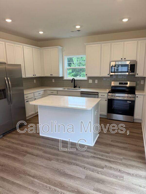 House for rent at 311 Ponder Rd, Greer, SC 29651