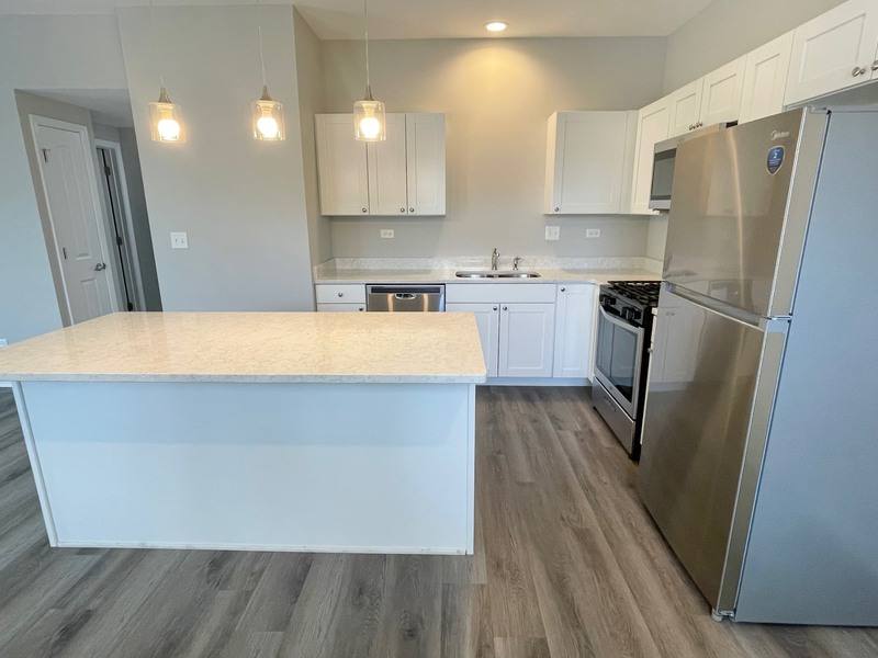 Apartment for rent at 301 N Madison St #2F, Woodstock, IL 60098