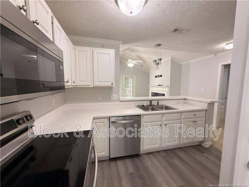Apartment for rent at 3342 Harbour Pointe Place #9, Fayetteville, NC 28314